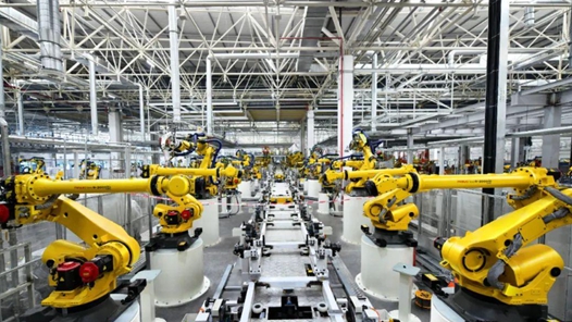 扩内需 消费提质筑牢“压舱石”