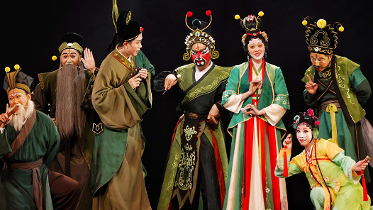 首届全国戏曲新人新作展演：品老韵味 看新表达