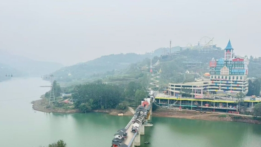 元旦文旅热提前来临 小镇平价爆款引预订热潮