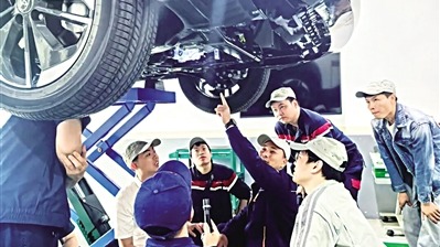 广汽劳模工匠精准助企 打通产业链上下游技术难点