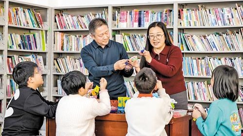 以爱为家，为困境儿童撑起一片天