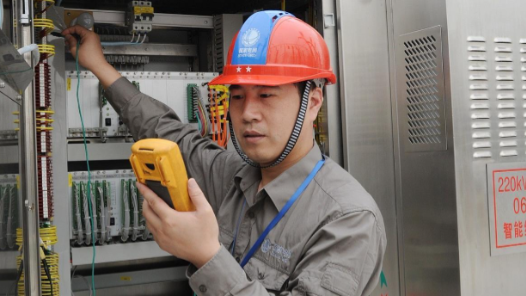 26年守护电网“中枢神经”