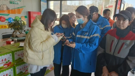 甘肃华亭“书驿融合”打造“温馨港湾”