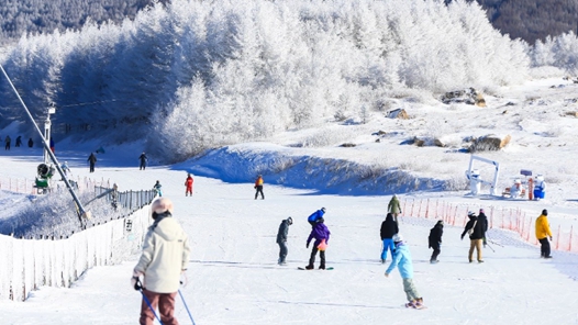 山西省推出六条冰雪旅游精品线路