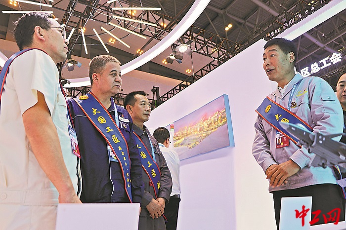 3263053_tpzz_1766556740953_b