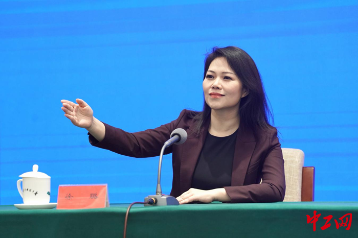 全国总工会新任新闻发言人亮相 全国总工会新任新闻发言人亮相