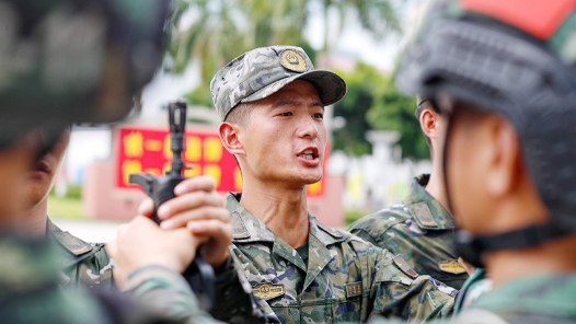国防部介绍《兵役登记工作规定》情况
