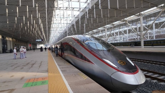 图看延安迈入“高铁时代”