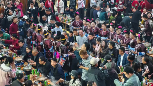 牢记嘱托 感恩奋进·说说我的2025丨“幸福侗歌”满山寨