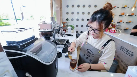 民生一线丨青春小店 蕴含大能量