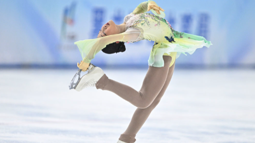 花滑全锦赛：金博洋、金书贤分获男、女单冠军