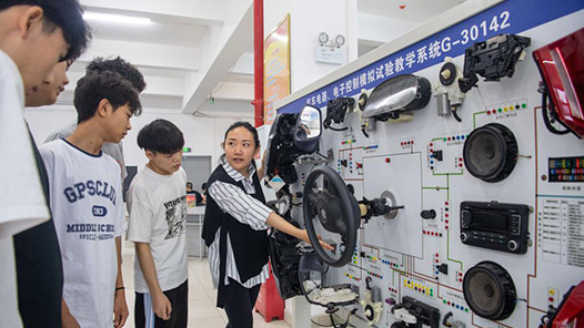 风向标｜一所职业本科高校凭啥新设两大“热门”学院