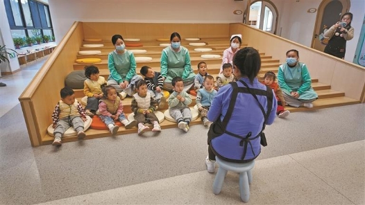 陕西西安聚焦“一老一小”需求，织密普惠服务网络——细微之处照见民生温度