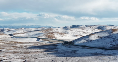 久马高速“上新”，川西高原交通升级