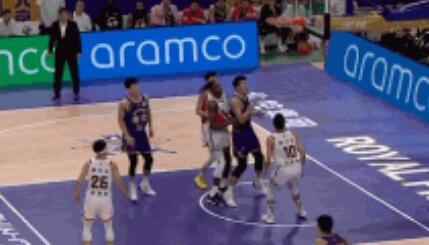 北控负上海 得分创新低