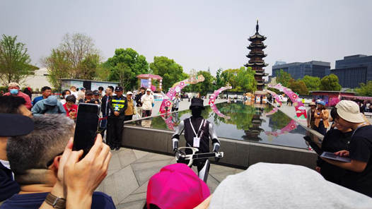 “双向奔赴”的一年：“科技+”激发文旅消费潜力