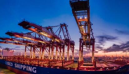 北部湾港千万标箱背后的“向海图强”密码