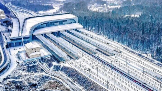 视频丨预计发送旅客7780万人次 铁路元旦假期运输今日启动