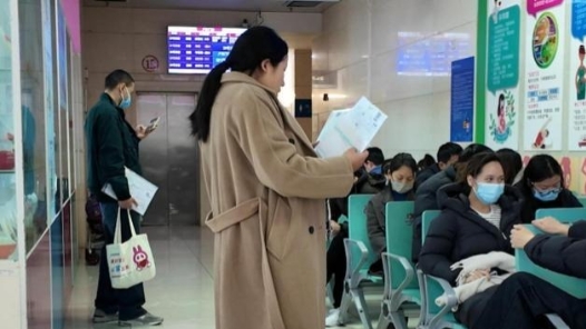 探访西部首个孕产妇抑郁症筛查体系：从孕期到产后的心理“安全网”