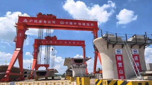 深化“产改”进行时｜建筑工人不拼体力拼智慧