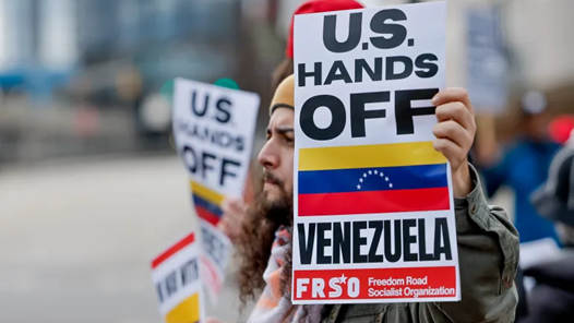 美国国际法学会候任主席：美国对委军事行动不符合国际法