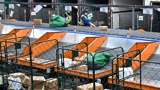 我国建成世界上规模最大的寄递网络