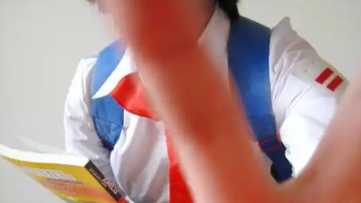 警惕未成年人肖像成商家“免费广告”