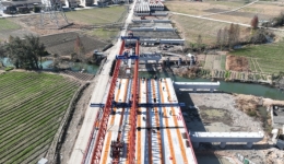 甬台温高速首片预制梁成功架设