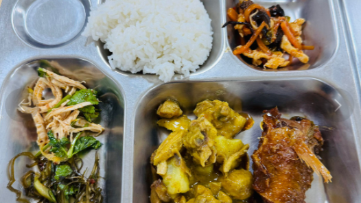 工会食堂的“免费餐”，暖了人心！