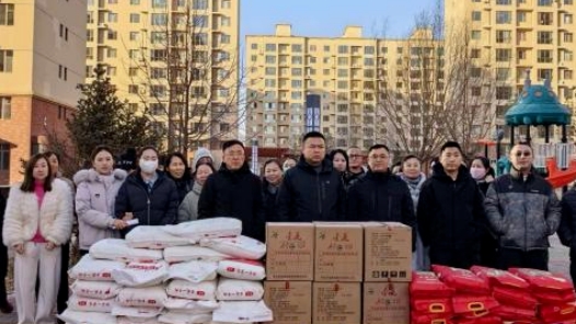 内蒙古土默特右旗总工会开展新就业形态劳动者专项慰问活动