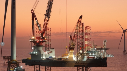 中铁大桥局成功完成全球首台20兆瓦海上风机吊装