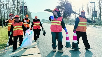 六个人，一条路，十七年