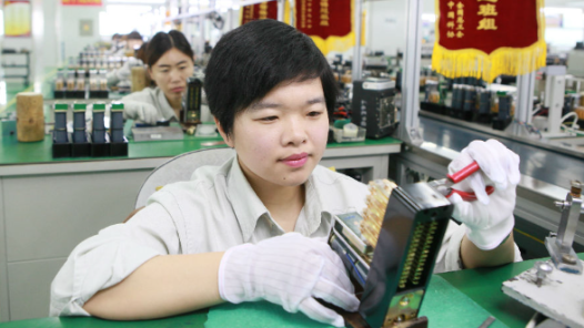 在基层｜牛菲菲：坚守匠心 技能报国