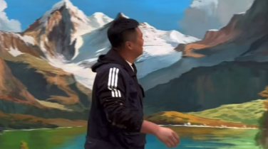 乡村追梦人｜吴承言：用画笔带全村老人“游中国”