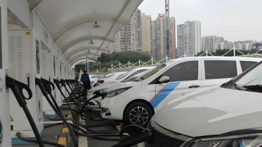 中国电动汽车充电设施突破2000万个