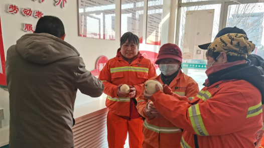 山东省莱州市总工会：依托驿站“小阵地”做实服务“大文章”