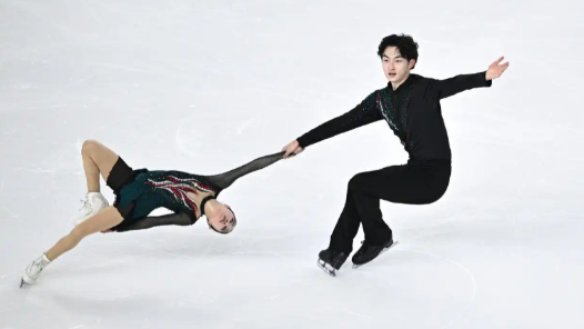 中国冰雪健儿厉兵秣马向米兰