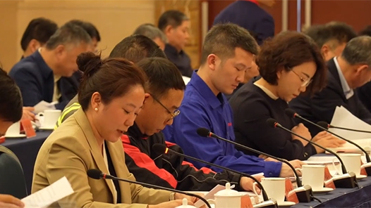 《习近平与一线职工朋友们》出版座谈会在京召开，一线职工代表这样说！