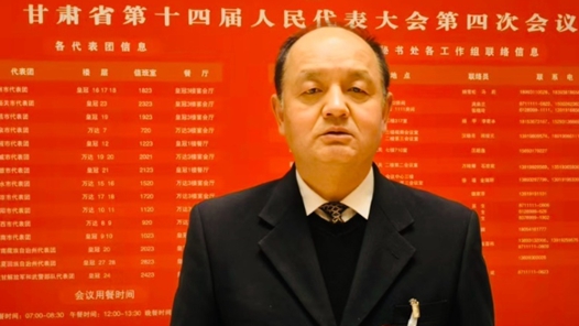 “快递小哥代表”建议：取消春节“不打烊”模式