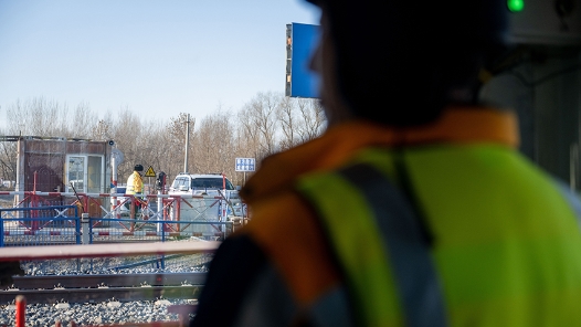 新春走基层｜老伙计和老道口共迎春运