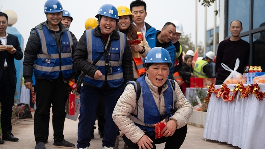 新春走基层｜重庆：一线工地年味浓