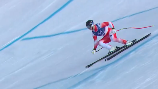 新华社快讯：瑞士选手冯阿尔曼获得米兰冬奥会首金