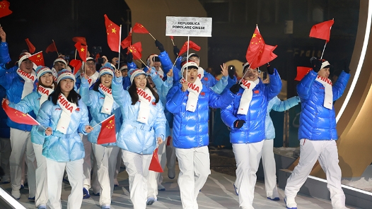 中国冰雪健儿全力出击争佳绩