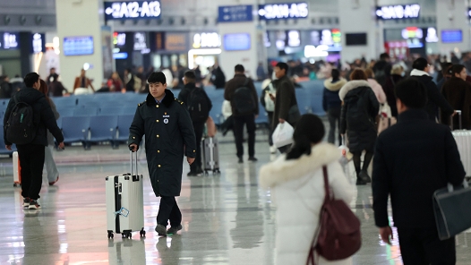 新春走基层｜“轻装行”让春运旅途更从容