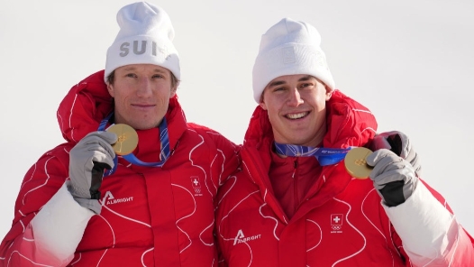 冬奥会｜高山滑雪：东道主失意 瑞士队摘金