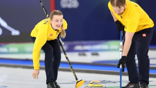 冬奥会｜瑞典、美国挺进冰壶混双决赛
