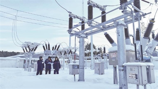 新春走基层｜北极寒夜守灯人