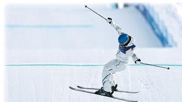 米兰冬奥纪｜谷爱凌：摆脱沉重 轻盈飞翔