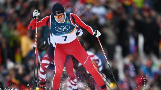 冬奥会｜北欧两项：挪威选手夺金 中国选手带伤完赛