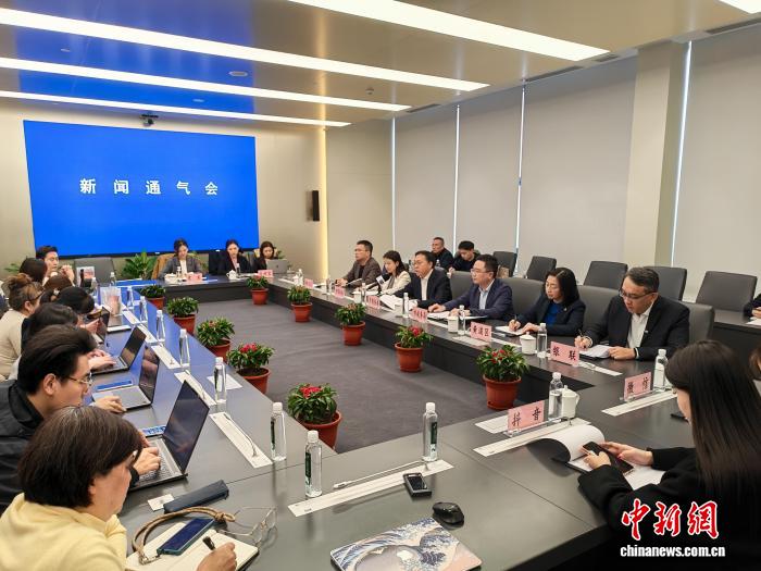 def7d66d-77bd-4240-9cf5-d15f93bb36d0_zsite